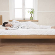 腰痛対策の日本製高反発敷布団『雲のやすらぎプレミアム』の「マットレスタイプ」